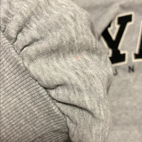 H&M x Yale University Women's Gray Relaxed Casual Crewneck Sweatshirt - Picture 11 of 13